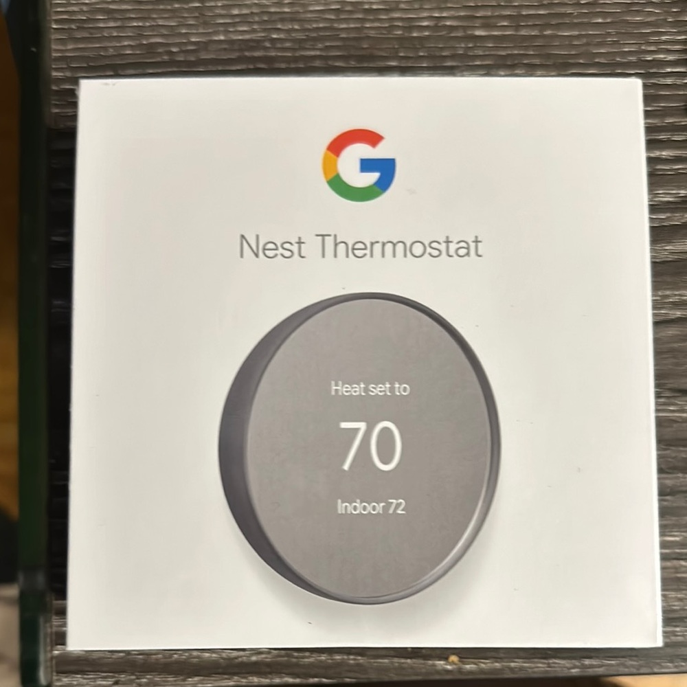 Google Nest Thermostat in Charcoal